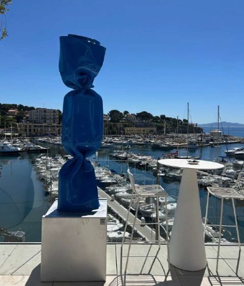 hotelbleuartiste hotelbleuartiste