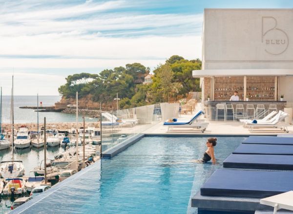 piscinebleu piscinebleu