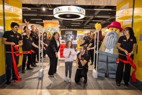 01_lego_le_defense_30oct_2025 01_lego_le_defense_30oct_2025