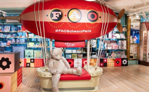 faoschwarzpic_ faoschwarzpic_