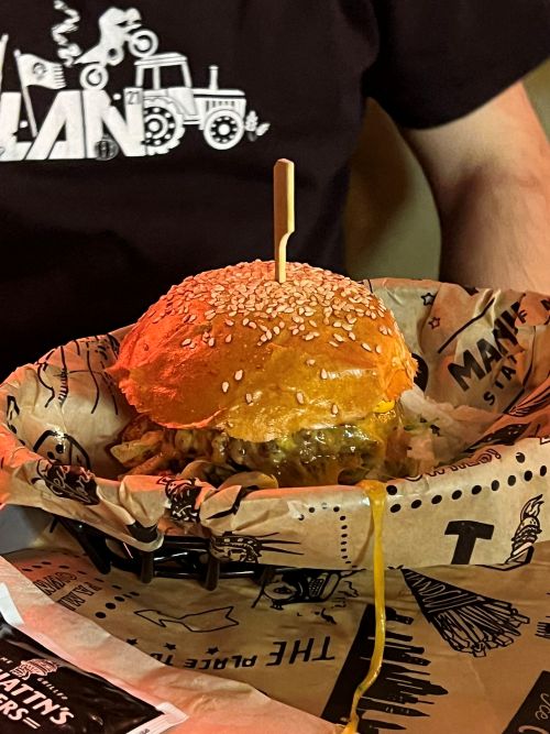 manhattnsburger002 manhattnsburger002